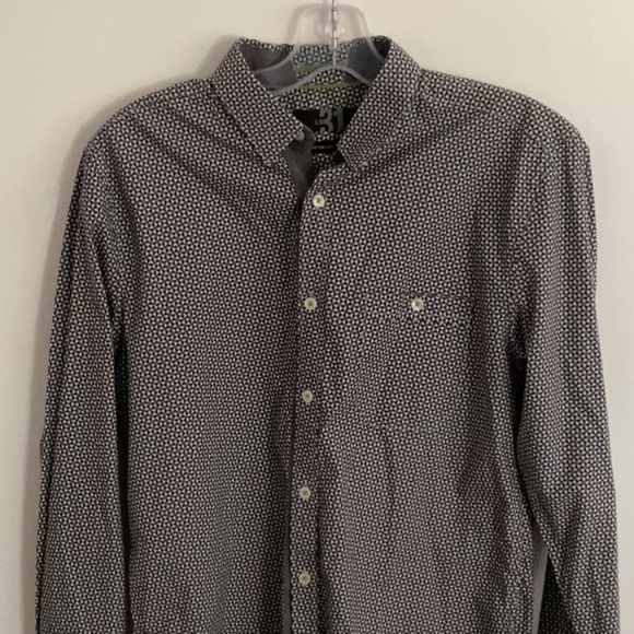 LE31  Black and White Casual Button Down Shirt - Picture 1 of 4